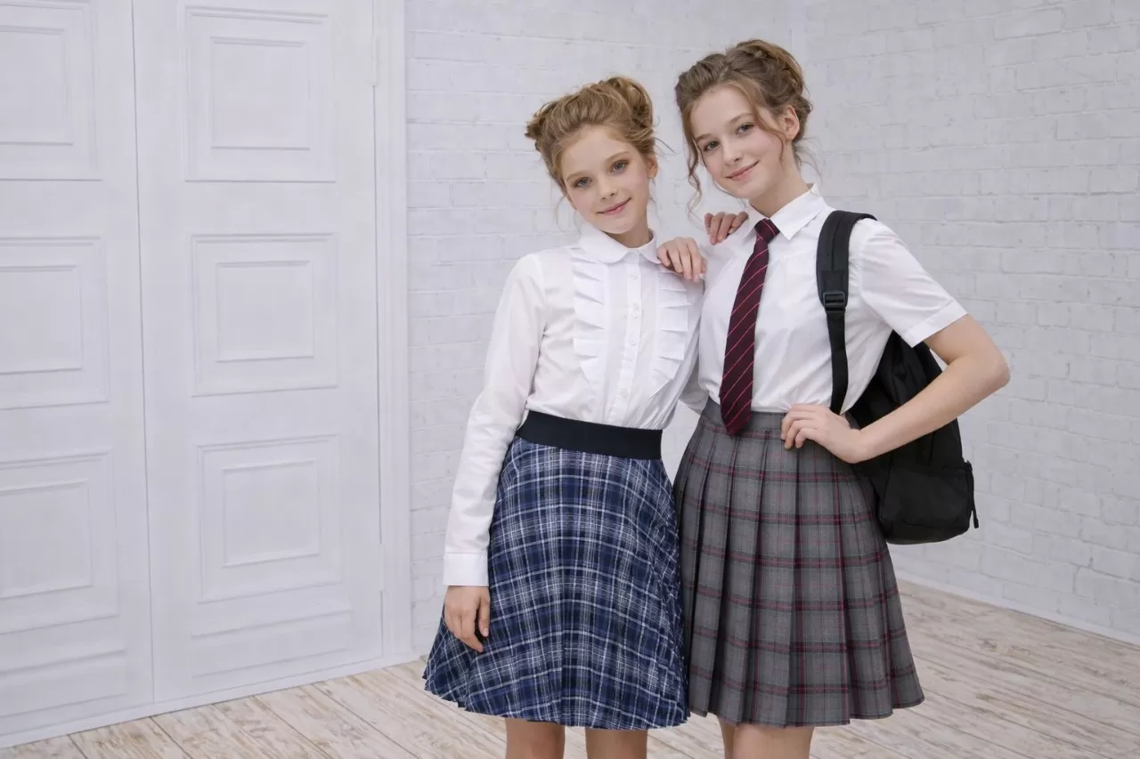 Юбка в складку в форме петербургских школ